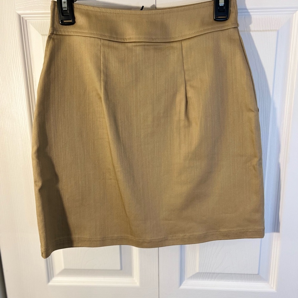 NWT Veronica M Pull on skirt with side zipper - Picture 3 of 8